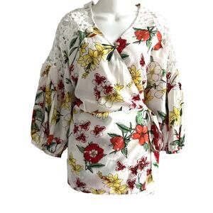 NWT~ Suzanne Betro Floral Wrap Top with Crochet Embroidery‎ Shoulder~ 1X